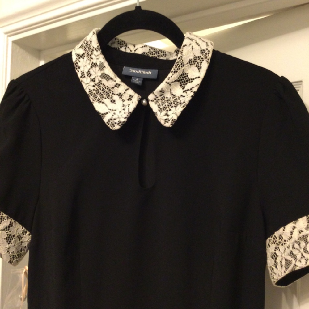 Mod Cloth black dress with white lace, size 4, new with tags - Picture 3 of 5
